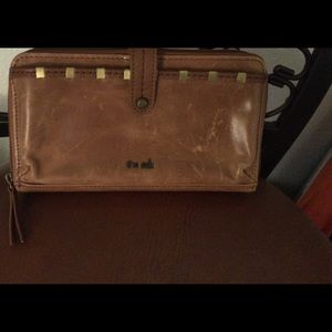 The SAK phone wallet weathered tan 8Lx5Hx1W